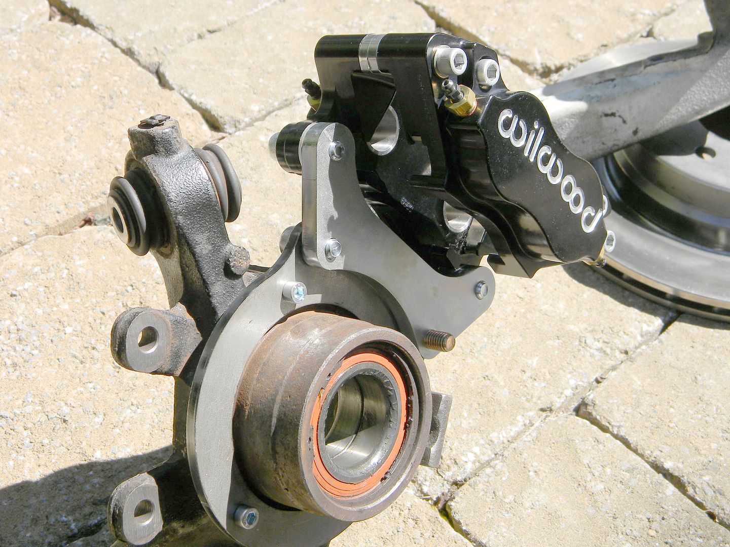 E36 nonM dual caliper brackets.